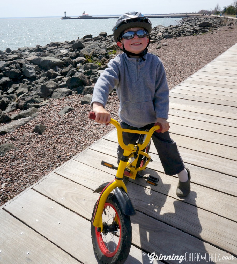 Four Year Old Biking No Training Wheels