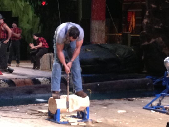 Lumberjack Feud #PigeonForge TN #Brandcation