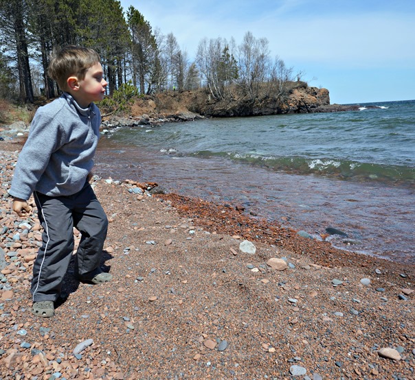 North Shore Throwing Rocks