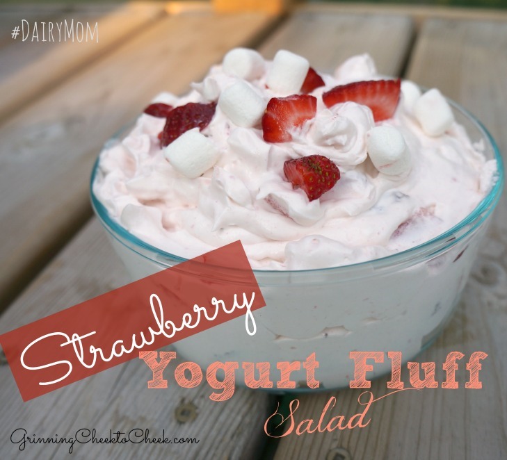 Strawberry Yogurt Fluff salad #DairyMom