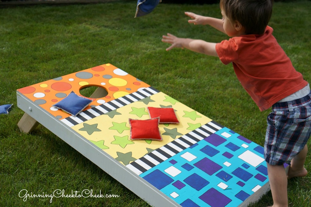 Teaching and creating with Fiskars: DIY Bean Bag Toss #Fiskars4Kids #cfk #Cbias