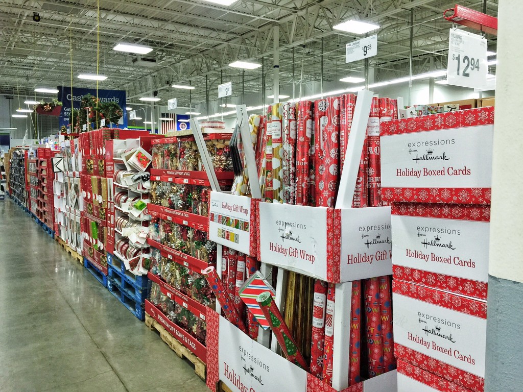 Hallmark Two-Sided Holiday Gift Wrap is Now Available at Sam's Club