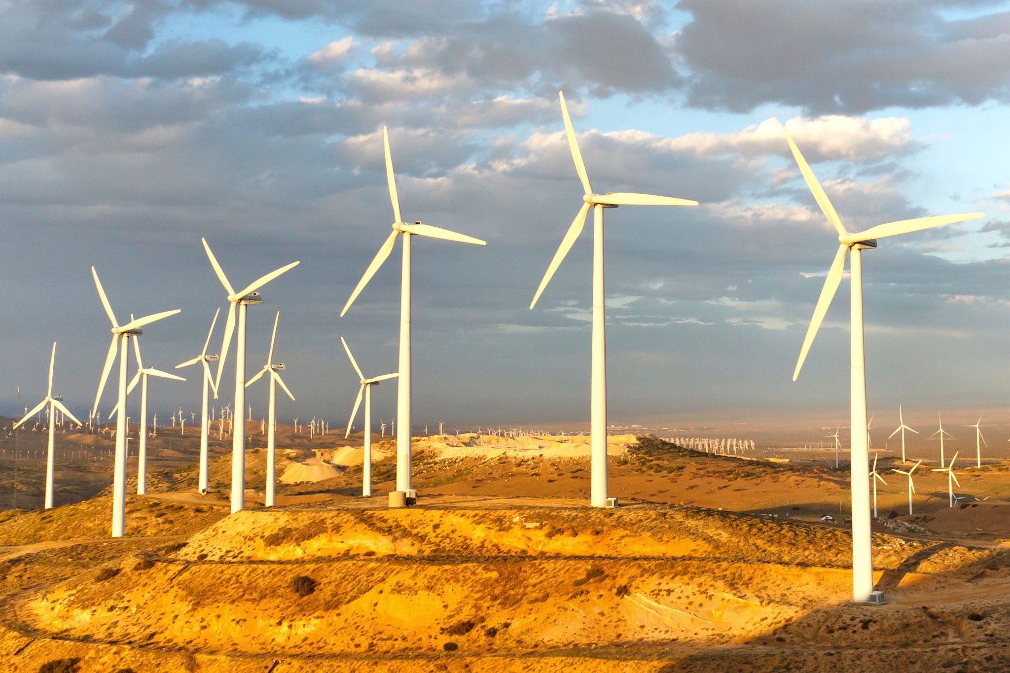 Using Alternative Energy to Power your Home #WindPower