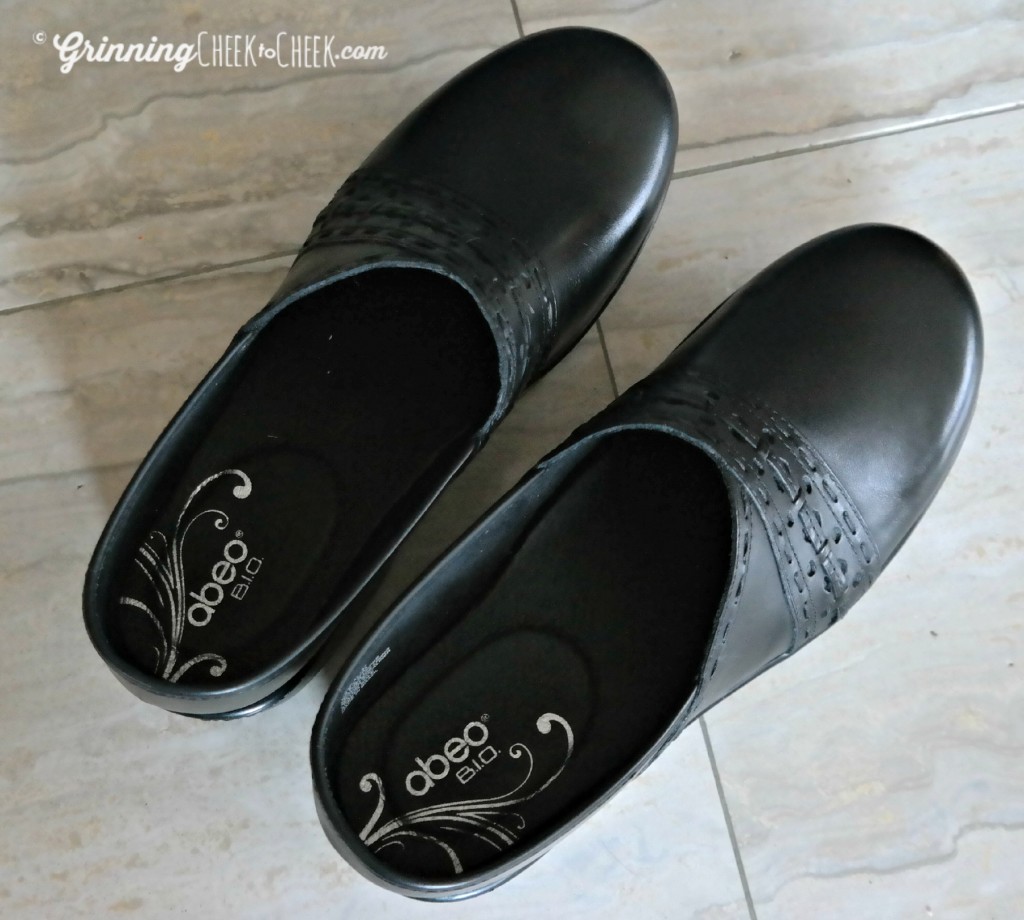 abeo bio clogs