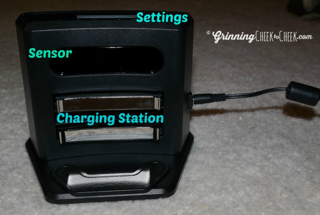 Robot charging station