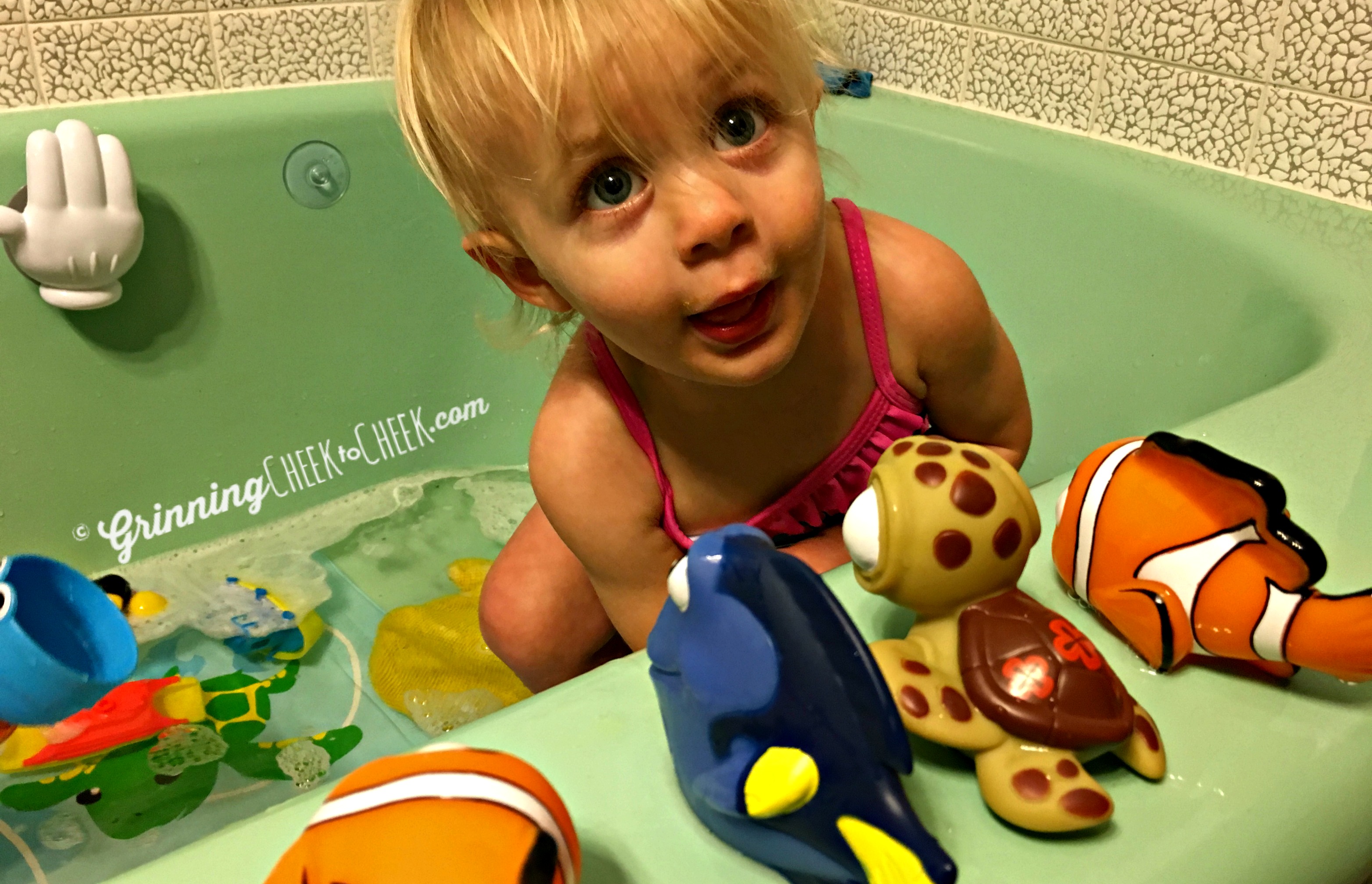 Finding Nemo Bath Toys with #TheFirstYears!