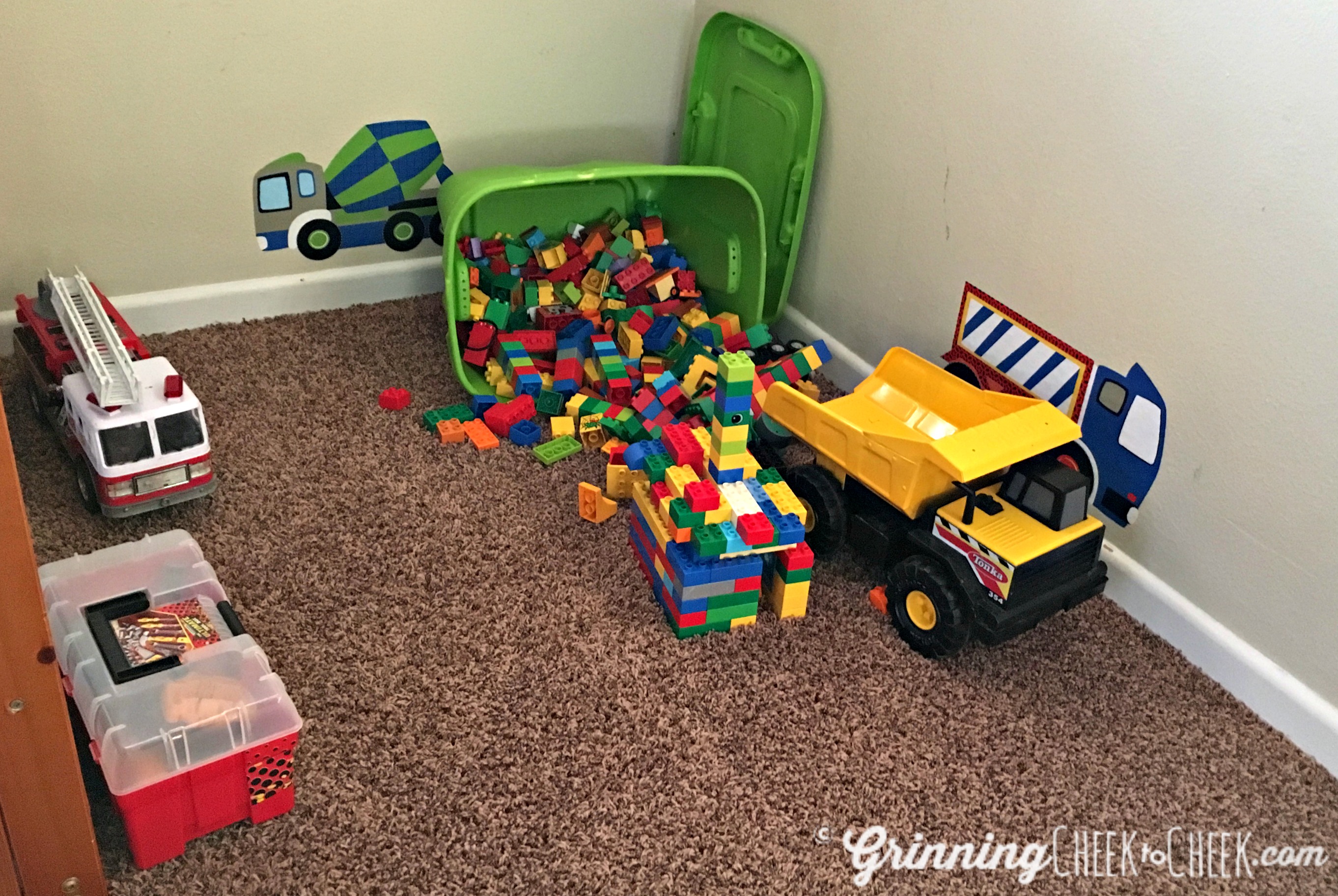 Making Bedtime Easier: Letting My Preschooler Pick His Bedtime #Parenting #TheStruggleisReal #JustGoToSleep #ConqueringBedtimeStruggles