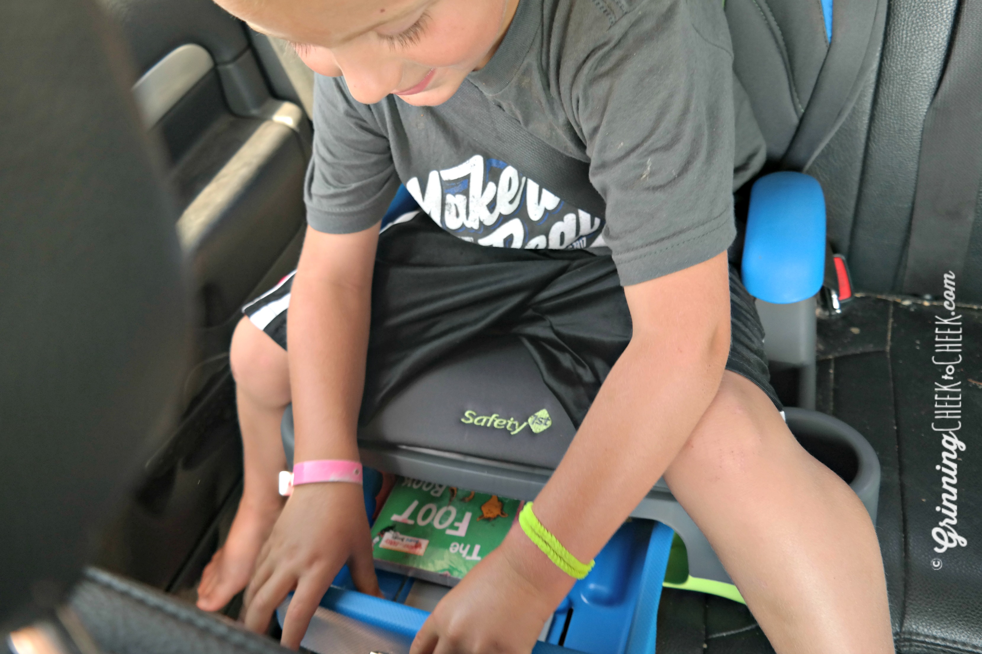 Stay Safe in the Car this School Year! #ad #Safety1st #SafeTravels