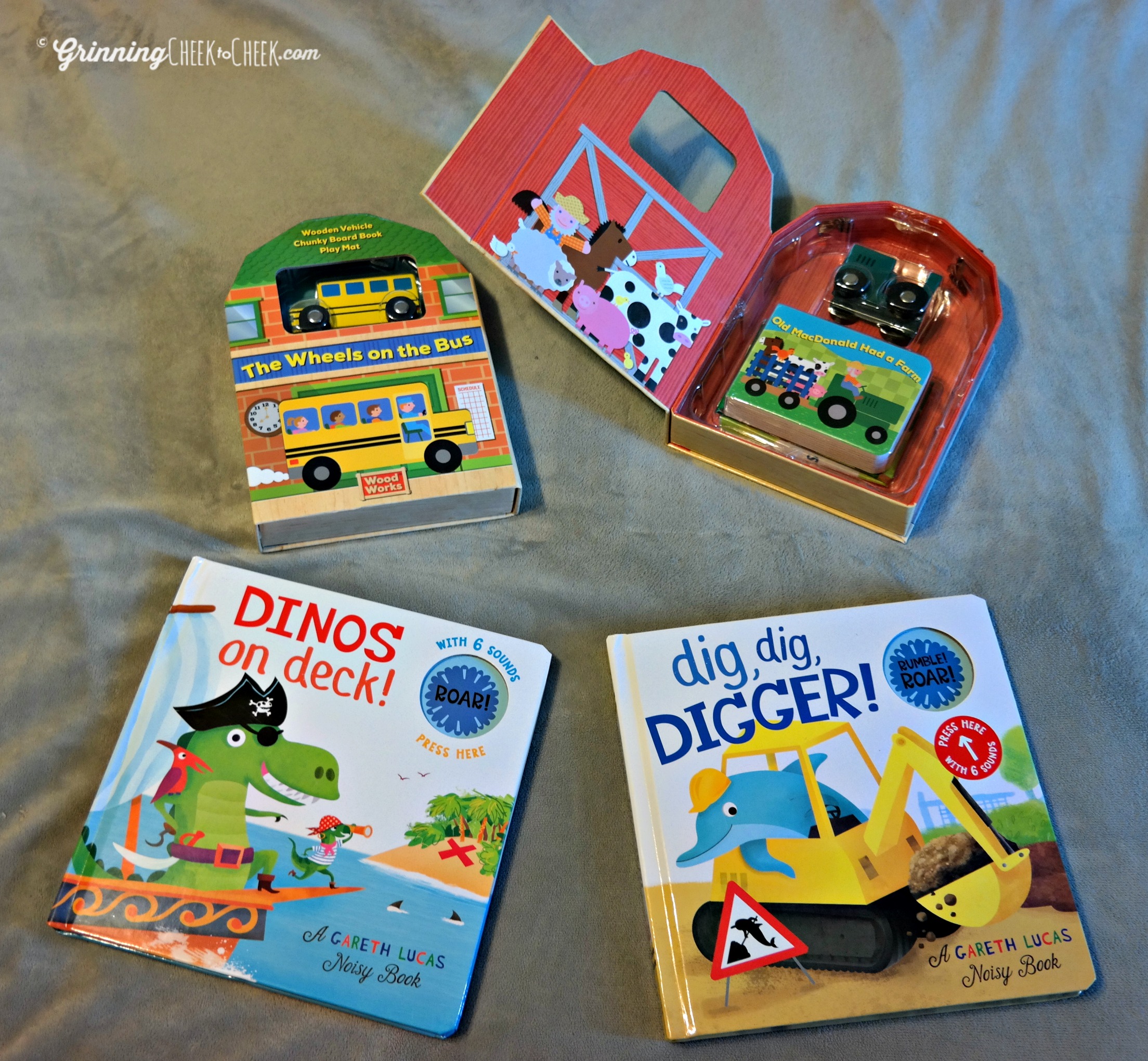 Reading and Singing and Playing Oh My! #Ad #SilverDolphin #Books #Preschoolers #LoveReading