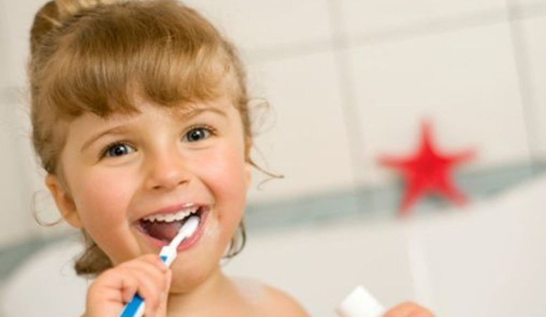 Easy Dental Health Tips for Your Whole Family