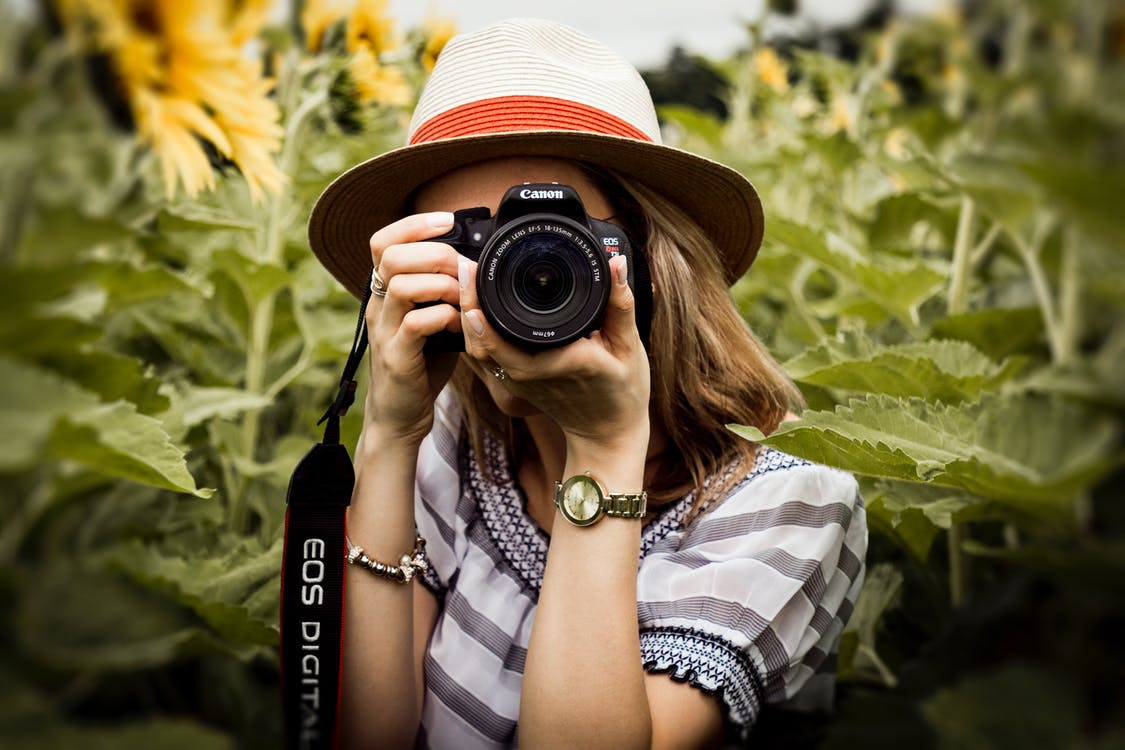 How to start a photography business with no experience grinning cheek 